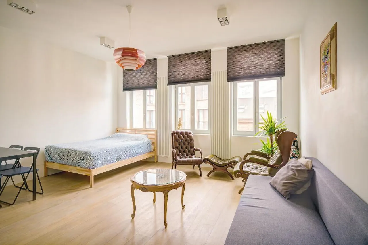 شقة The Bright Stone Lodge. Heart Of أنتويرب بلجيكا